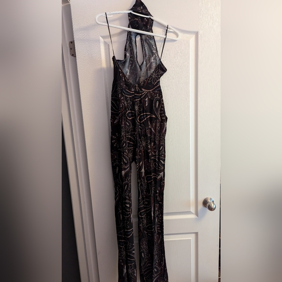 Astr the Label Halter Jumpsuit - Picture 2 of 2